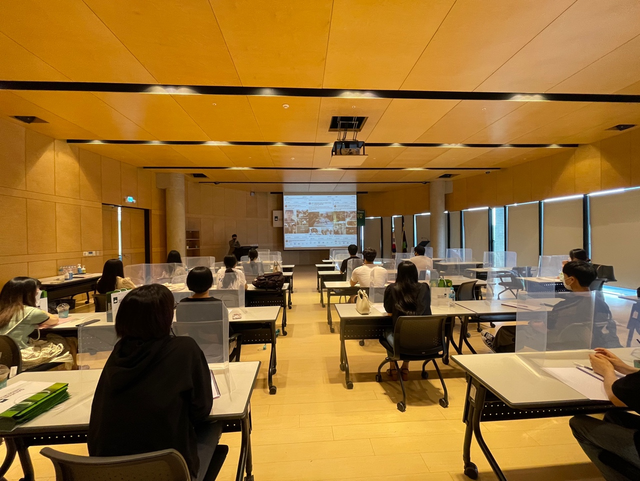 동화기업 채용 후기 이미지